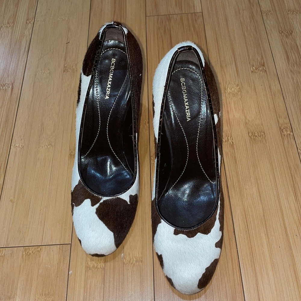 BCBG Max Azria Fur Calf Cow Animal Print Pump